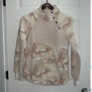 Abercrombie & Fitch Beige and Cream Quilted Pullover